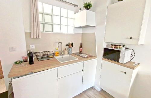 Appartement 2 pièces avec Balcon, Clim et Parking au Port de Hyères - Foto 7