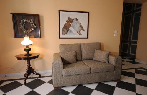 Metohi Georgila - Foto 40