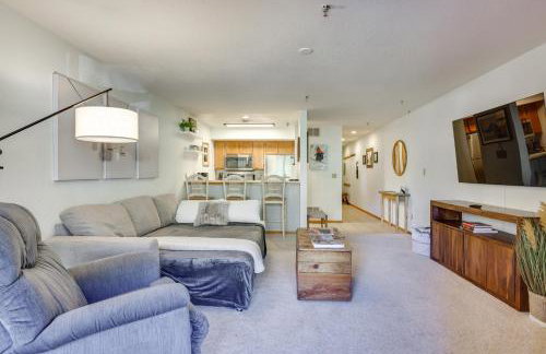 Walkable Frisco Condo Mtn Views and Shared Hot Tub! - Foto 8