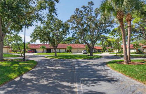 Florida Oasis Fully Equipped • 12 Min to Beaches - Foto 11