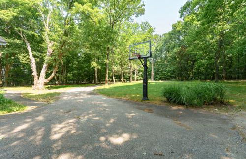 Tranquility - New Vacation Rental - Large home perfect for a relaxing getaway! - Foto 41