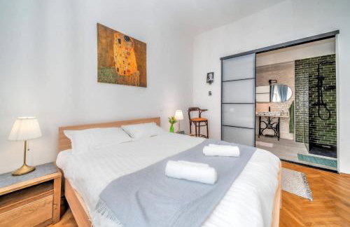City Soul Apartment - Happy Rentals - Photo 12