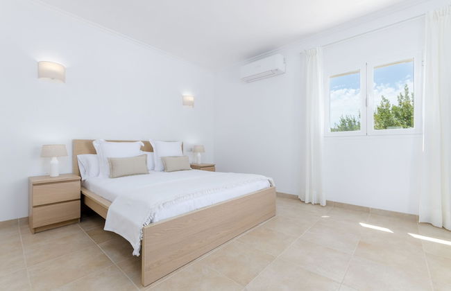 Dones D Aigua 11 in Urbanitzaci s Estanyol - Photo 25