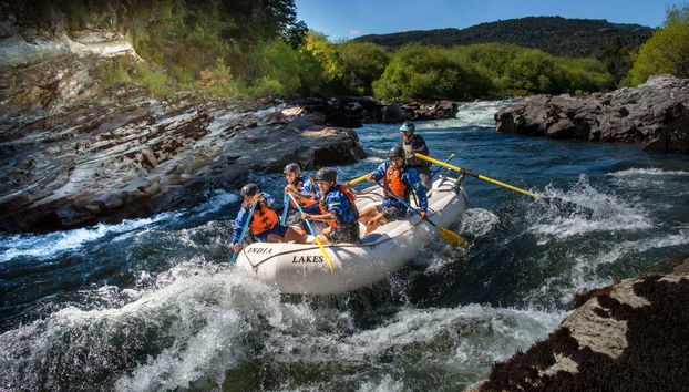 Enfrentando as correntezas do rio Corcovado