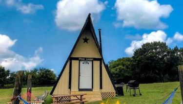 Rustic Farm Cabin with Fire Pit, WiFi & Breakfast Near Nashville - Foto 4