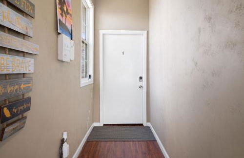 Cozy 1 bdr/1br near downtown - Photo 14