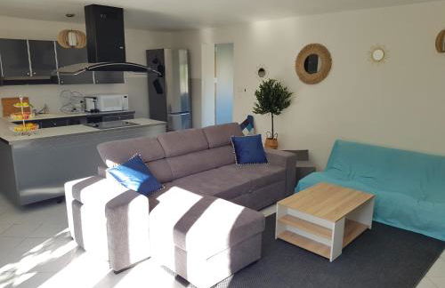 GIORGHA VILLA Piscine chauffée 15 pers avec piscine vue mer montagne 1km mer - Foto 18