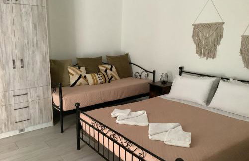 Granny's Nest - Photo 21