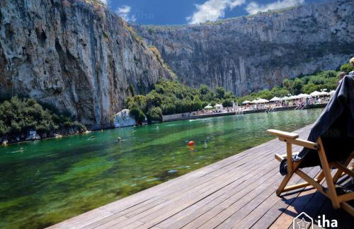 Relux Sea View 2 Bedroom Apartment by BluPine - Photo 48