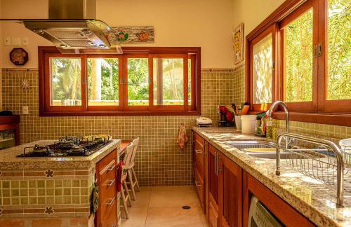 Belíssima casa pé na areia com jacuzzi - Foto 26