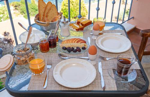 Niovi Seaview Apartments - Foto 13