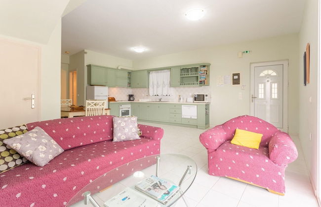 Villa Thalassa Large Private Pool Walk to Beach Sea Views A C Wifi Car Not Required - 920 - Photo 24