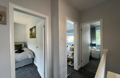 Modern 3-bed stay-away-home sleeps 6 nr Manchester - Foto 37