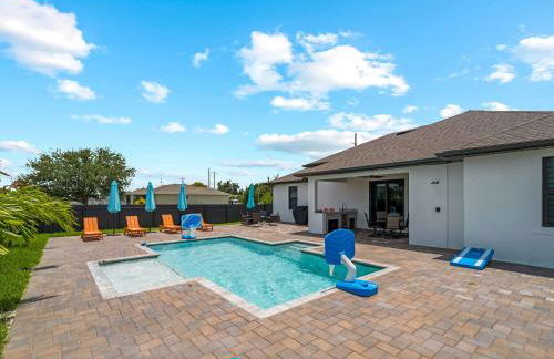 Brand-New - Contemporary Gem-Pool Game Room BBQ - Foto 35