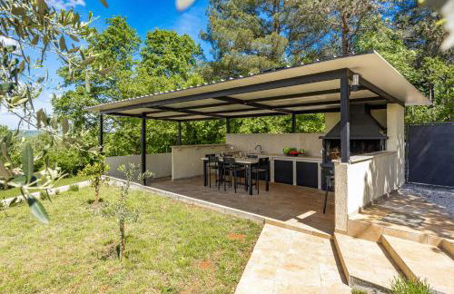 Villa Rok with Private Pool & Sunset Views near Pula - Foto 6