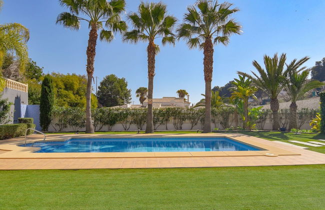 Luxurious Villa With Swimming Pool at Benissa Valencia - Photo 34