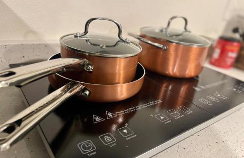 2 Kitchens, Pool, Ping Pong, Corn Hole, BBQ - Foto 14