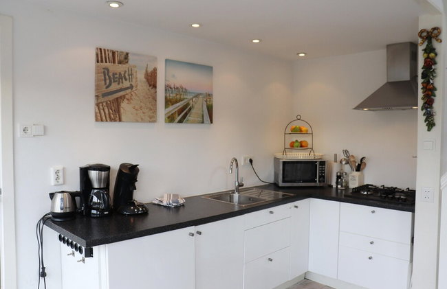 Lovely Holiday Home in Noordwijkerhout near Lake - Photo 5