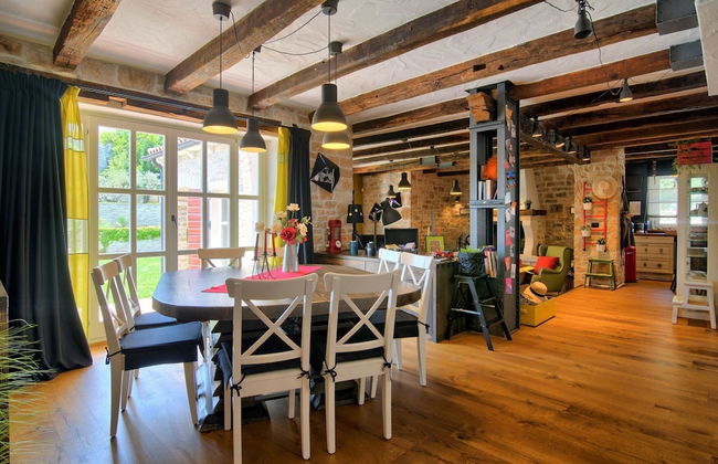 Villa in Porec With Private Pool & Garden - Foto 37