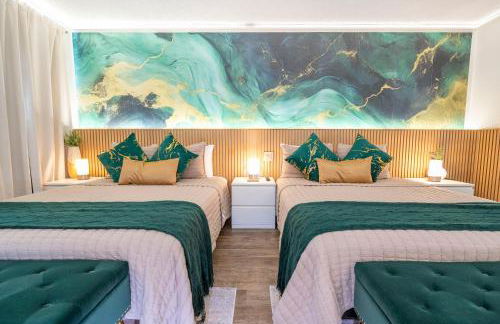 Emerald Luxe Lakeview 6 min to EPIC Universe - Foto 4