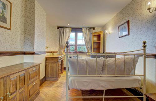 Historic 4 Bedroom Home in Dunham Massey - Pass the Keys - Foto 28