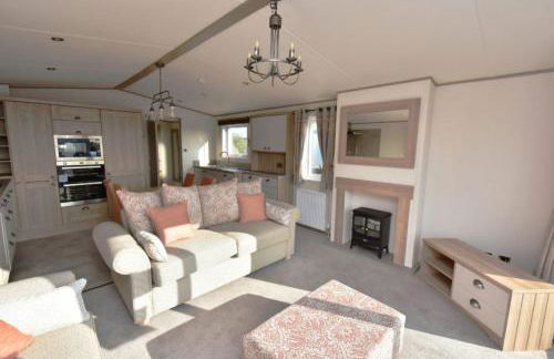 1 Bed Lodge Sleeps 4 - Pet Welcome - Fireplace - Foto 2