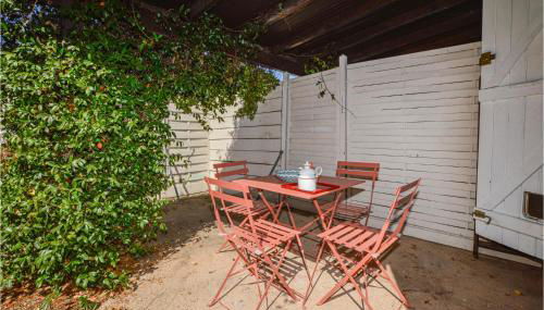 1 Bedroom Gorgeous Home In Venzolasca - Foto 4