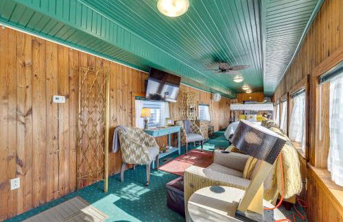 Charming Converted Railcar Studio in Joplin! - Foto 6