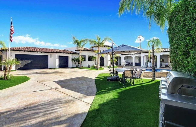 Villa Toscana by Avantstay Palatial Villa With Spa, Pool, Theater & Game Room! Permit#4769 - Foto 38