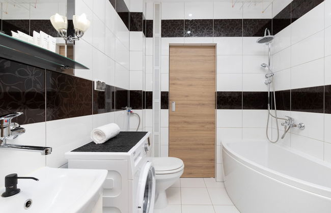 Biała Mewa Apartment by Renters - Photo 30