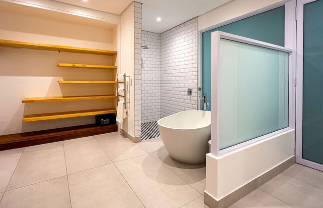 YOLO Spaces – The White House Boutique Villa - Foto 48