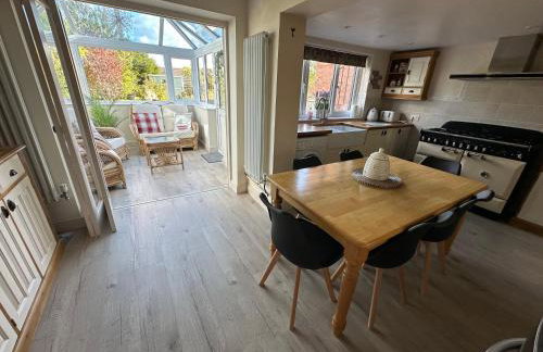 Family cottage - Alton towers - Foto 11