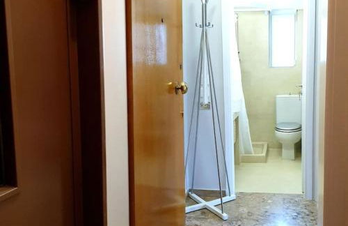 Rooftop Studio Apt - 5 Min Walk to Holargos Metro - Foto 14