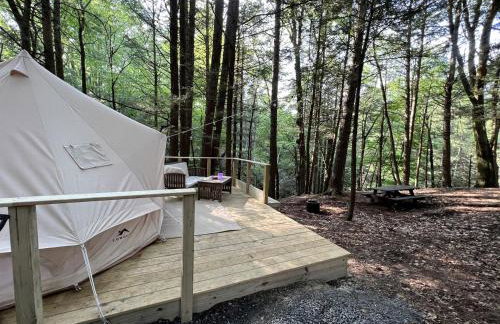 Amazing Equipped Bell Tent Nestled Among Nature in New York - Foto 1