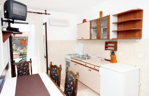 Apartments by the sea Brgulje, Molat - 6243 - Foto 34