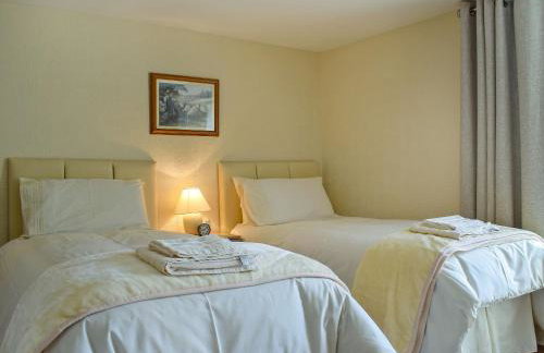 Caroch Cottage - Photo 8