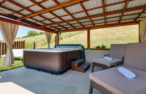 Lovely Home In Jastrebarsko With Wifi - Foto 16