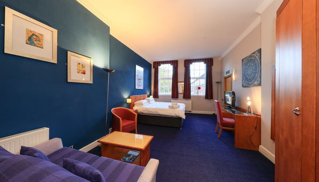 16 Pilcher Gate - Photo 5, Room