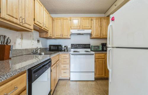 Legacy at Imperial Village 417 I 2 Bed 2 Bath - Foto 2