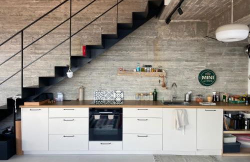 A House with A View - Foto 5