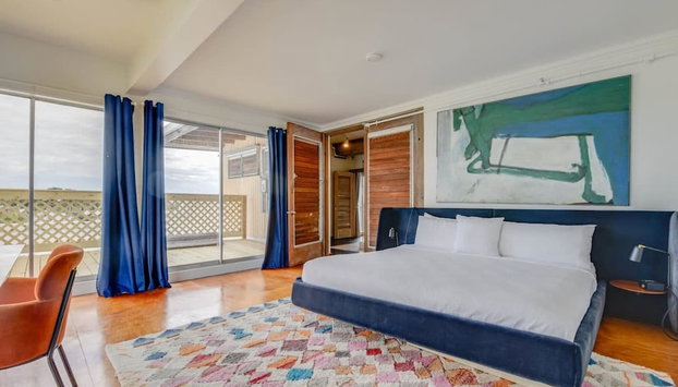 Kamp by Brightwild Rooftop Penthouse On Duval - Foto 4, Habitación