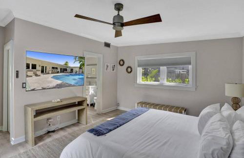 Brand New! Heated Pool, Golf Cart, Next to Beach - Foto 37