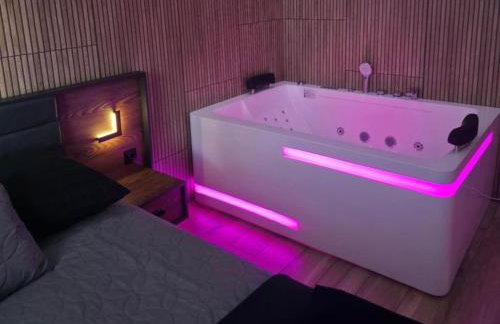 Mostique Spa Apartment with Jacuzzi - Foto 2
