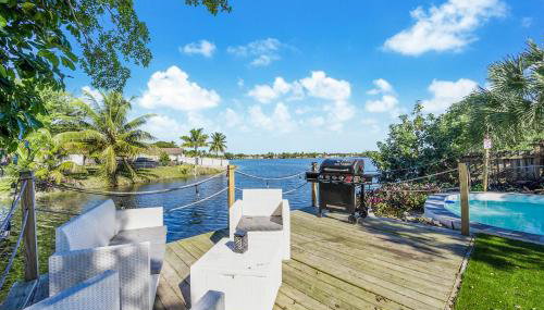 Dior Lake Front Villa With Infinity Pool - Foto 2