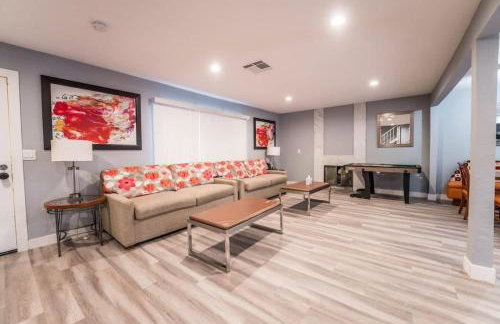 Luxury Living Just Steps from the Strip - Foto 5