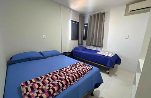 Para 10 pessoas, 03 quartos ar condicionado e ventilador, garagem, atrás do hospital da Unimed apt 302 - Foto 12