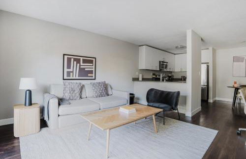 Blueground Sunnyvale pool wd nr museum SFO-1775 - Photo 3