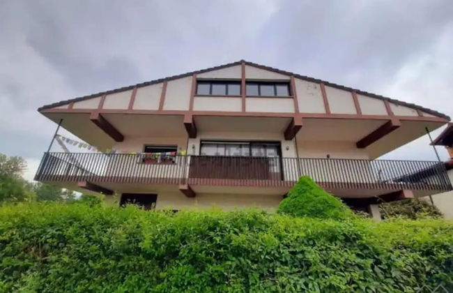 3-bed Artist Chalet Near San Sebastian, Sleeps 6 - Photo 29