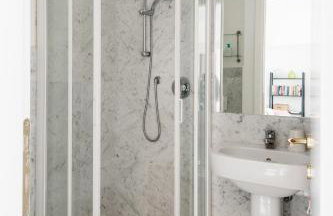 "The Ulivi" inside Le Agavi Private Park, shared Pool and Tennis 200m far, Sea View Apartment 2 AC BDR, 2BTH, parking next home and private garage in Lerici! Cooking Lesson and Wine Tasting - Foto 33