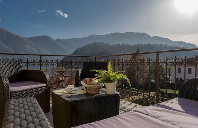 Villa Ida in Lenno With 3 Bedrooms and 2 5 Bathrooms - Photo 14